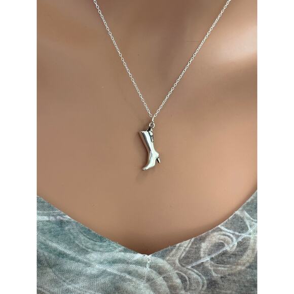 Sterling Silver Oxidized 3D High Heel Boot Charm Necklace - Picture 3 of 7